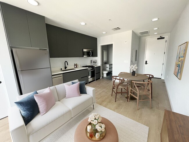 Interior Photo - Kanvas