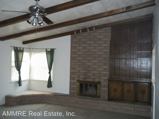 Building Photo - 3 br, 1.5 bath House - 7317 Yorktown Ave NE