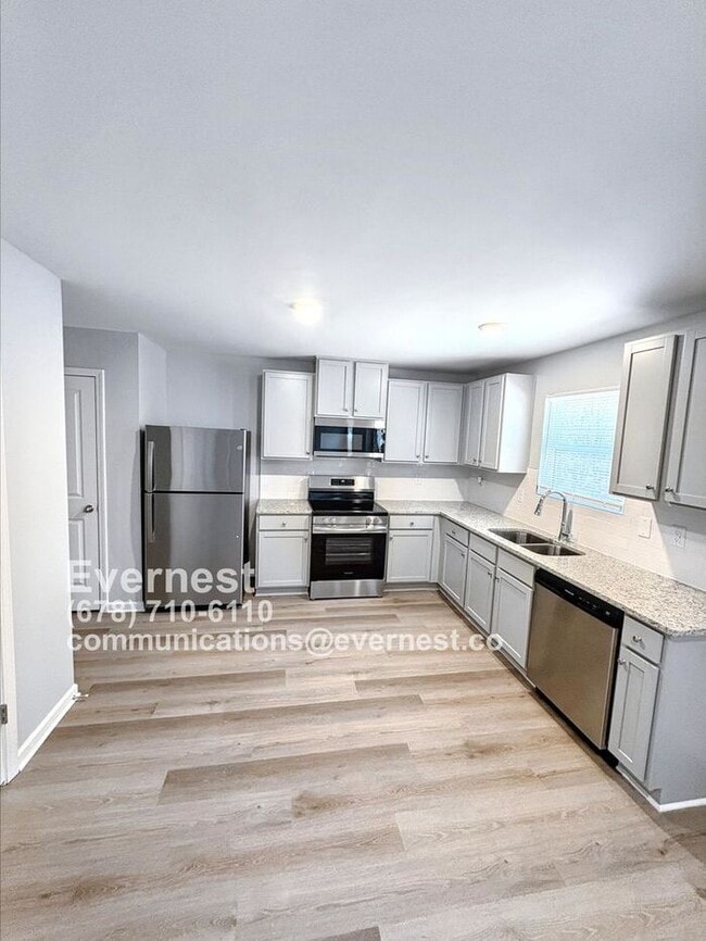 Photo - Spacious 4 Bed, 2.5 Bath Home with Attached 2-Car Garage