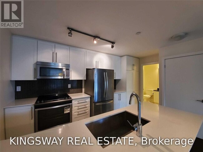 Building Photo - 4011 Brickstone Mews