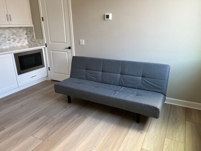 Foto del edificio - 607 Gateway Ln