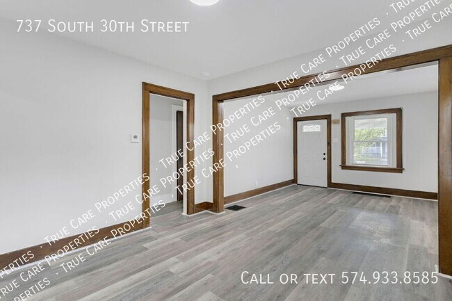 Foto del edificio - 737 S 30th St