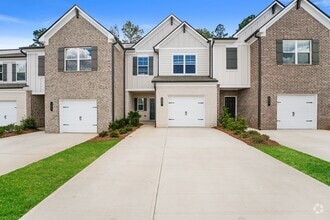 Building Photo - 154 PYRUS Ln