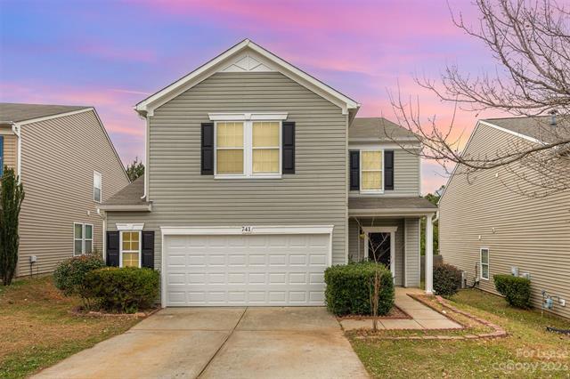 Building Photo - 741 Nannyberry Ln