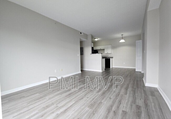 Foto del edificio - 874 Taylor Station Rd