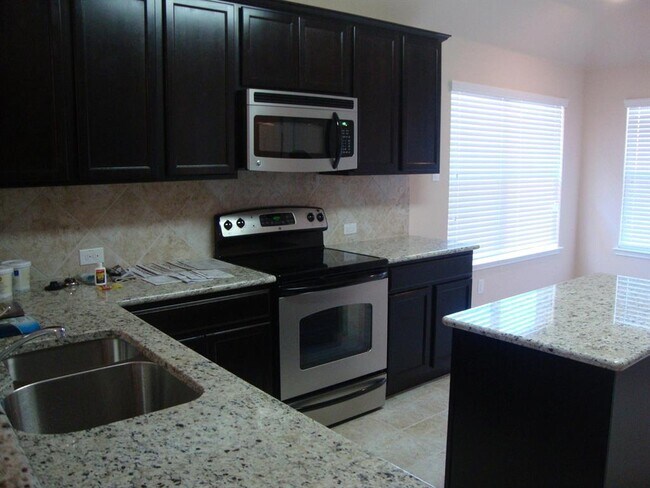 Foto del edificio - 9005 Sundance Trail