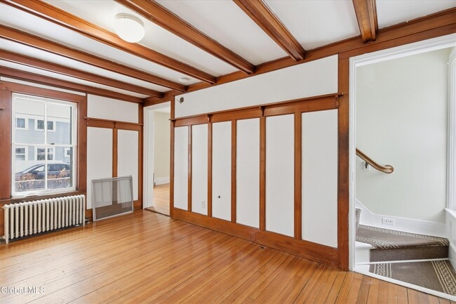 Building Photo - 106 Lawrence St