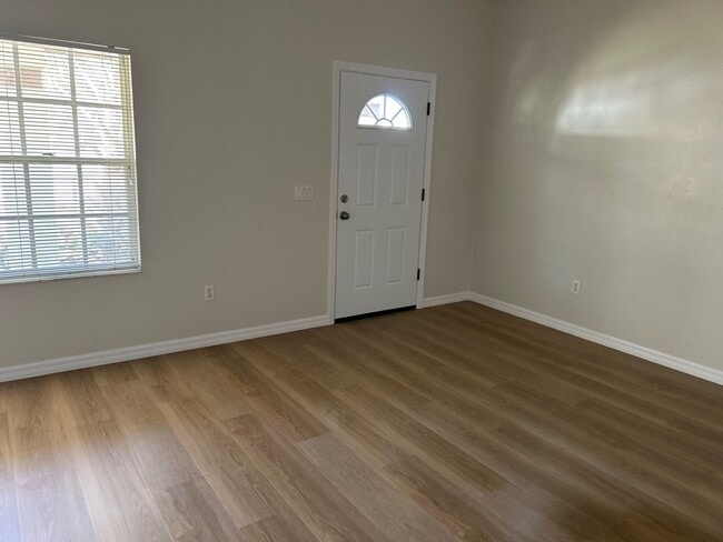 Foto del edificio - Coming Soon, 2/2 Home in the Lake Joy & Magic Lake Communities