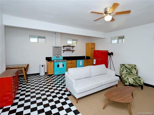 Building Photo - 66-498-498 Kilioe Pl