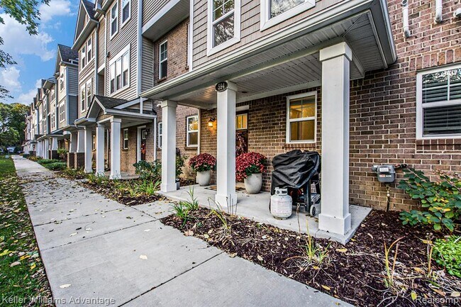 Foto del edificio - 594 Anne Ave