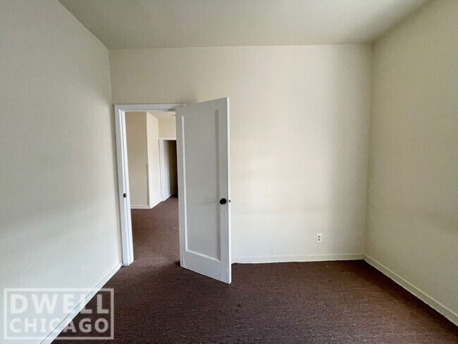 Building Photo - 4408 N Magnolia Ave