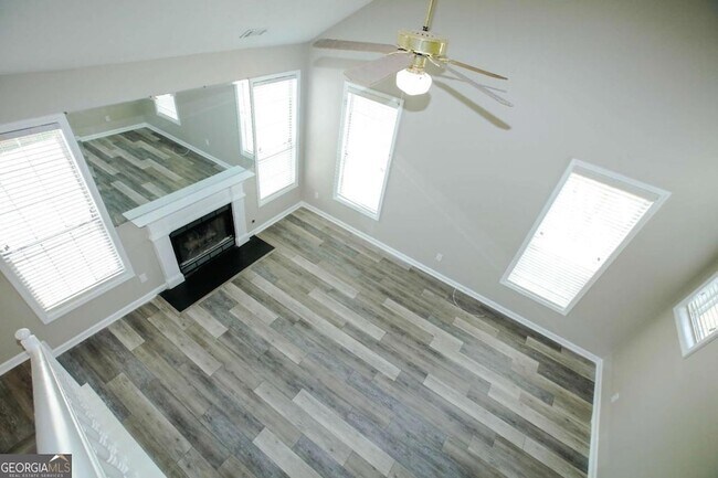 Foto del edificio - 4130 Wildridge Dr