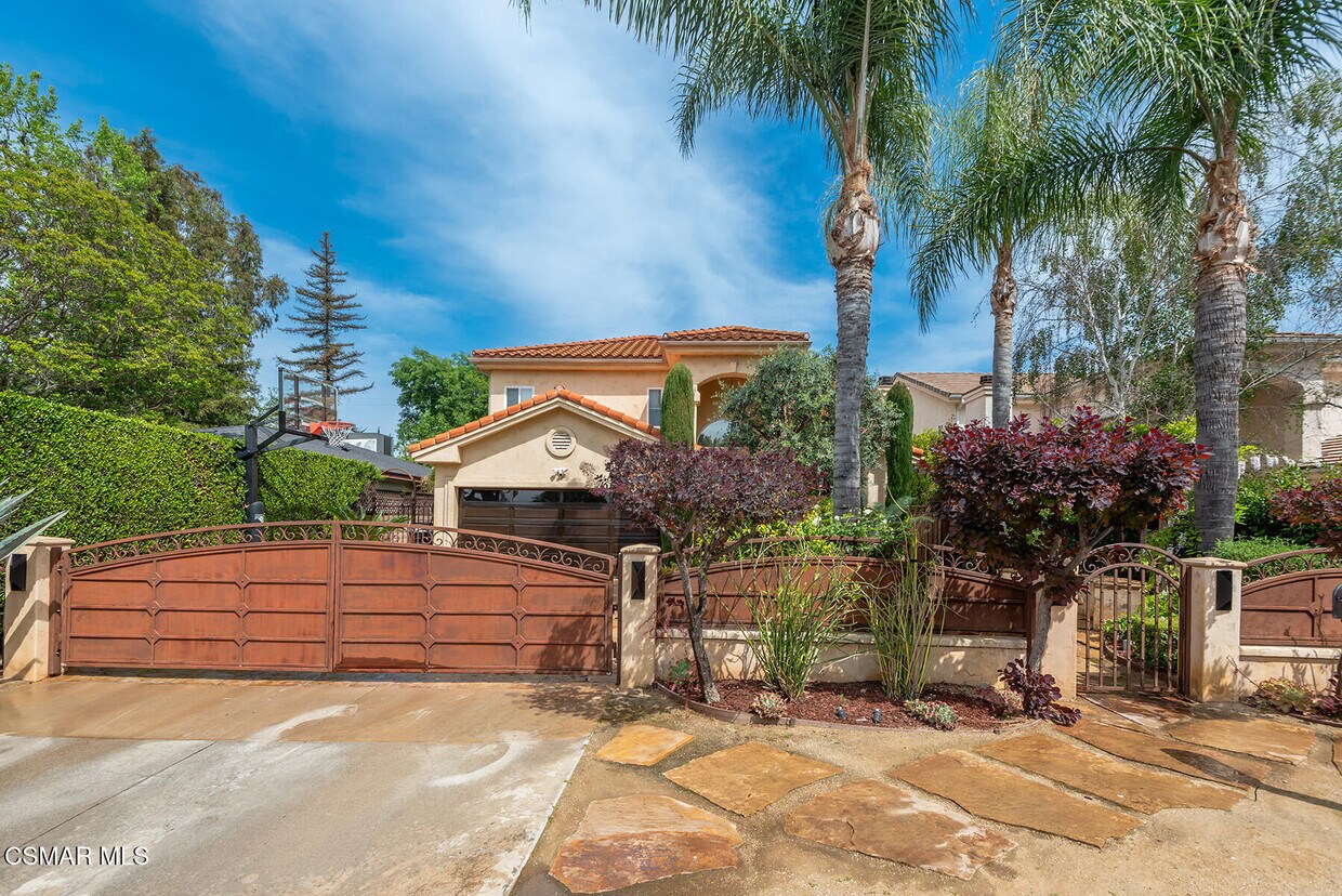 Foto principal - 4724 Noble Ave