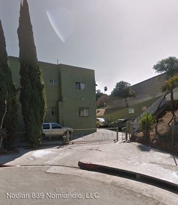 Building Photo - 839 N Normandie Ave