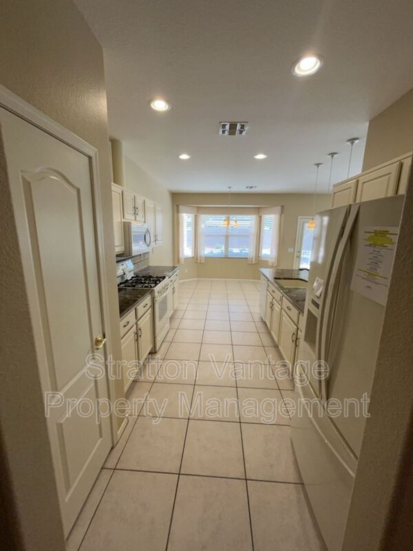 Foto del edificio - 6983 S Oxford Ln