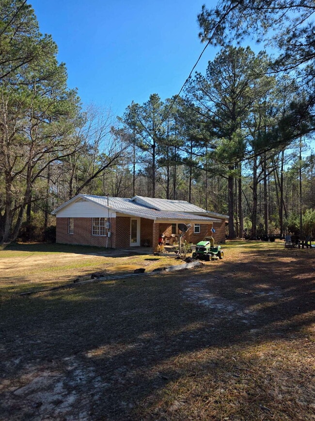 Building Photo - 32250 MS-57