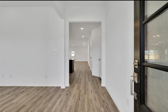 Building Photo - 23508 Marble Pass Trce