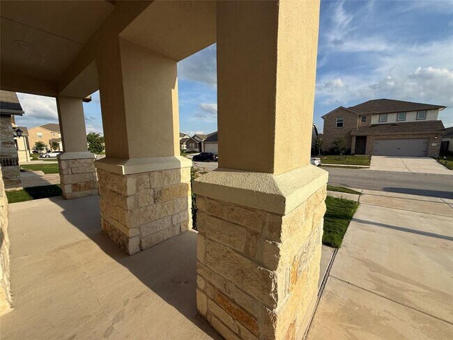 Foto del edificio - 104 Osier Pass