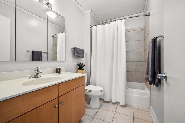 Foto del edificio - 201 N Westshore Dr