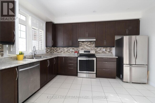 Photo du bâtiment - 31 Dundas Way