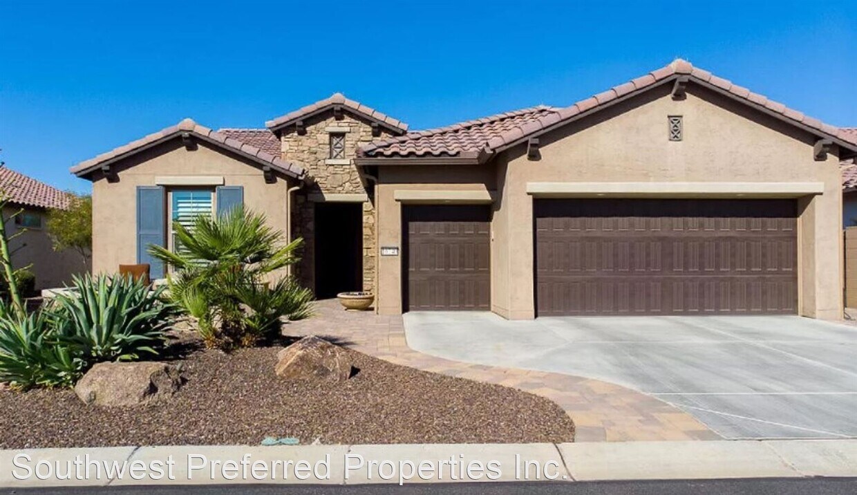 Foto principal - 2 br, 2.5 bath House - 16740 W Monte Vista Rd