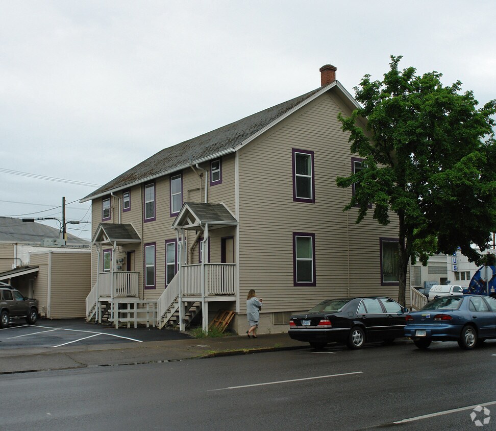 Building Photo - 361 NW Jackson Ave