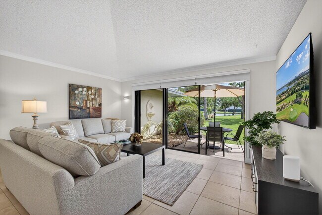 Foto del edificio - 119 Club Dr