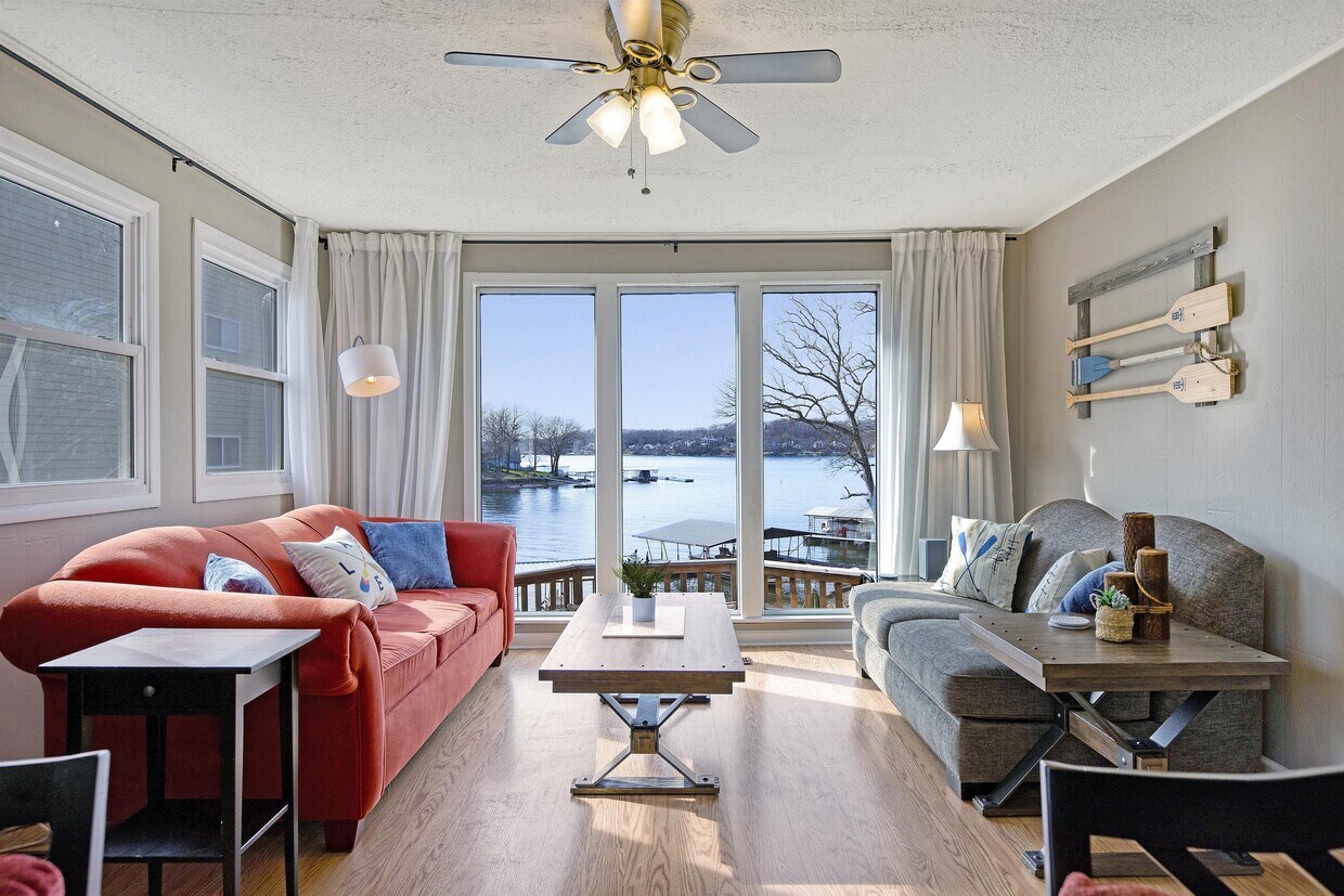 105 Daniels Way, Sunrise Beach, MO 65079 House Rental in Sunrise Beach, MO