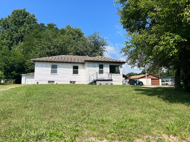 Building Photo - 103 Brookside Dr