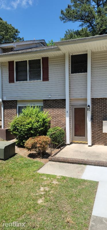 Foto del edificio - 591 Winding Creek Rd
