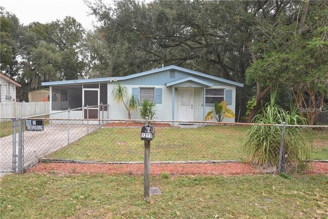 Foto del edificio - 1311 Standish Dr
