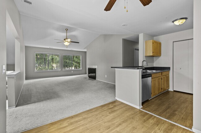 Foto del edificio - Village Club of Farmington Hills