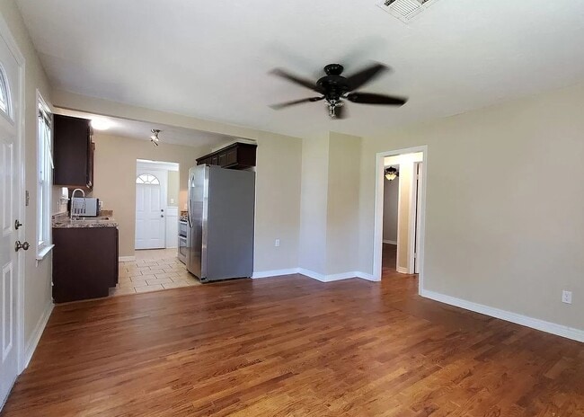 Building Photo - 6200 NW 37th St