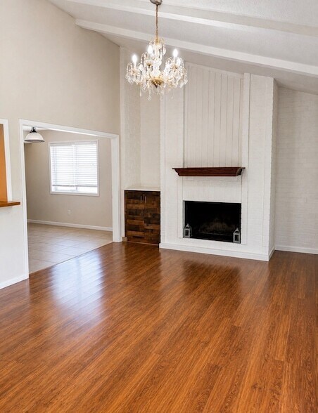 Foto del edificio - 10518 Quail Ridge Ln