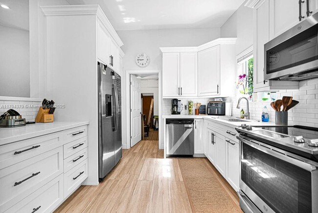 Foto del edificio - 8574 SW 211th Terrace
