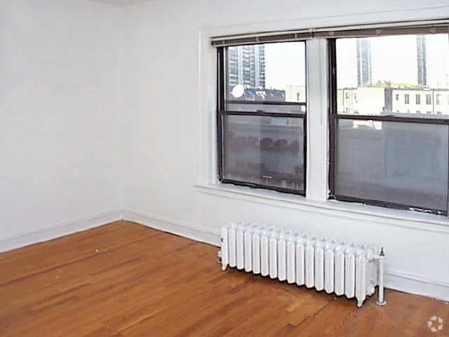 First Bedroom - 1164 N Dearborn