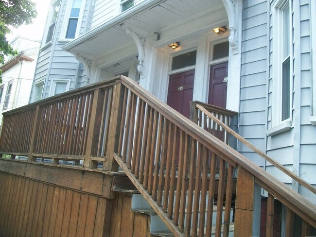 Building Photo - 61 Pearl St