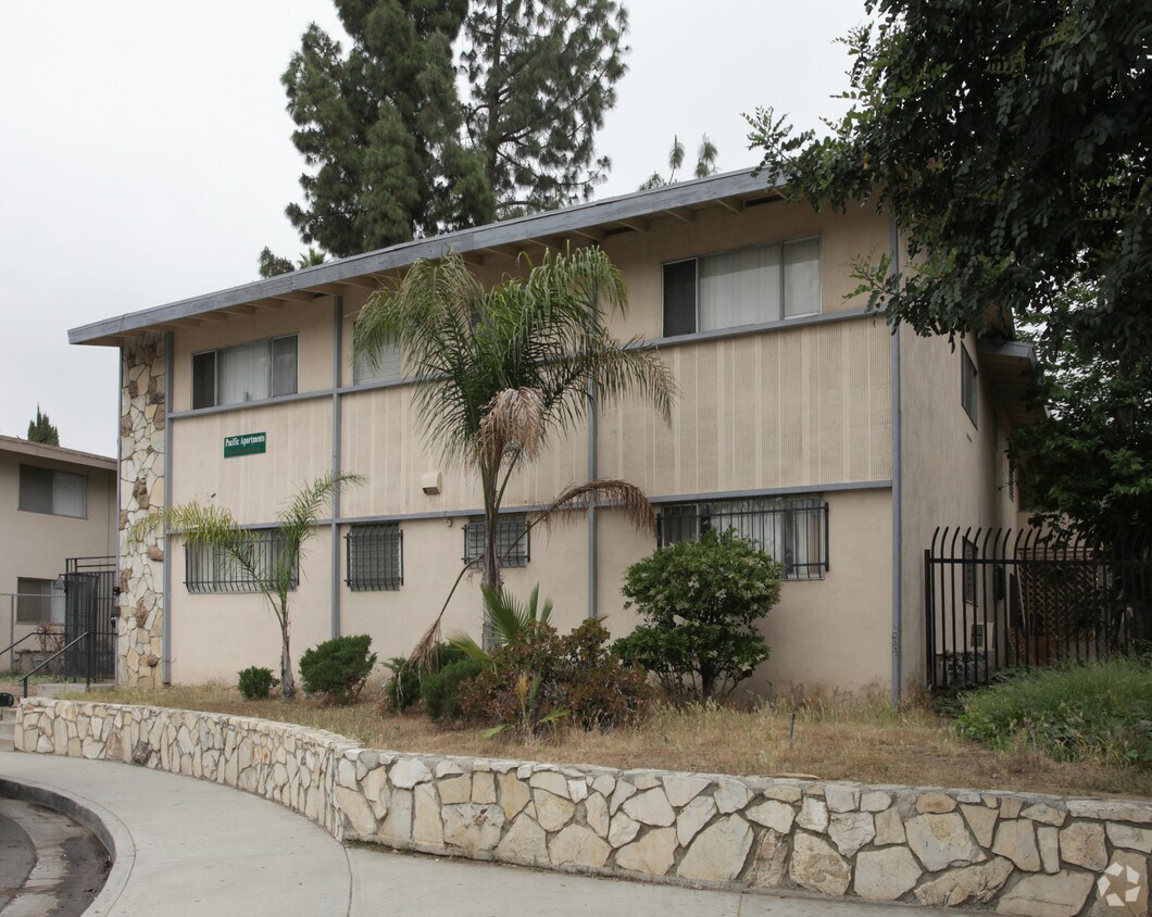 Foto del edificio - Pacific Apartments