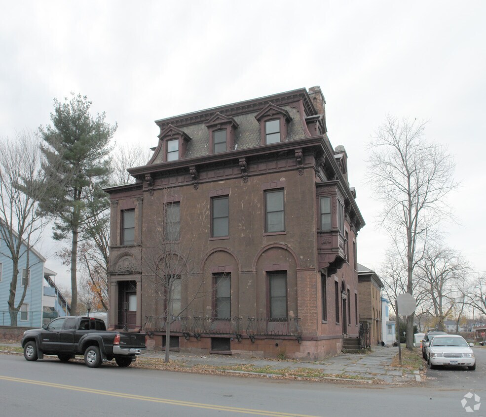Foto principal - 533 2nd Ave