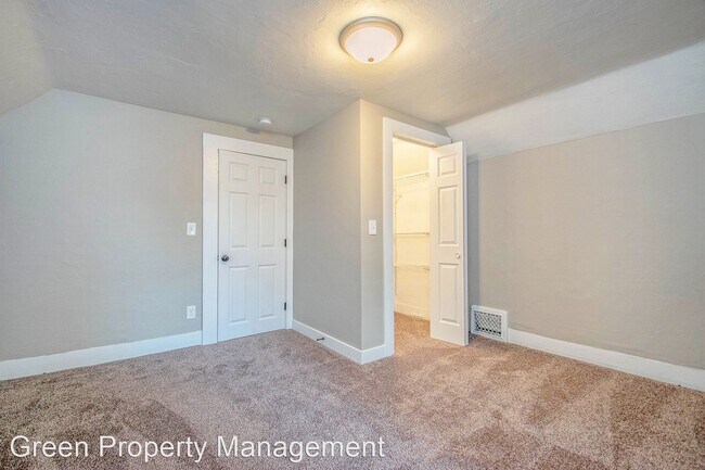 Foto del edificio - 4 br, 2 bath House - 62 Caroline Pl NE