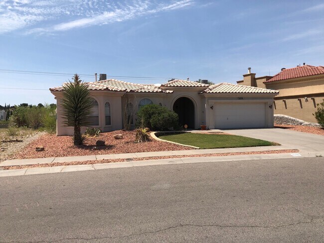 Building Photo - 6016 Los Pueblos Dr