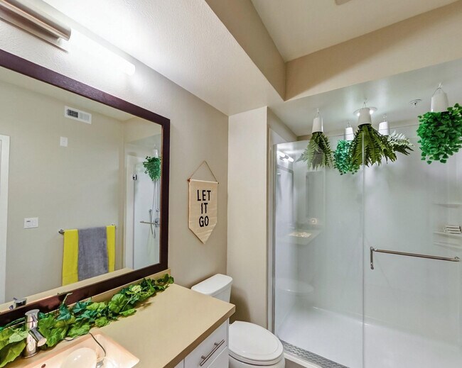 Foto del edificio - 54 Saratoga Ave