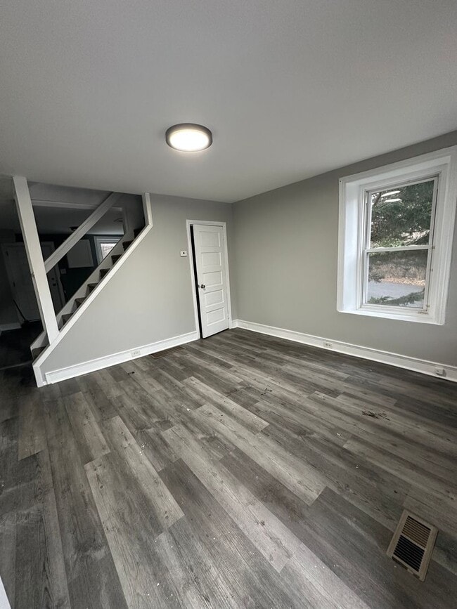 Foto del edificio - Newly renovated 2 bedroom