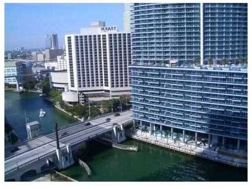 Primary Photo - 475 Brickell Ave