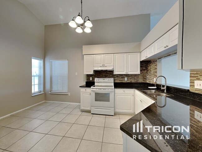 Building Photo - 14012 Pomelo Place Tampa FL