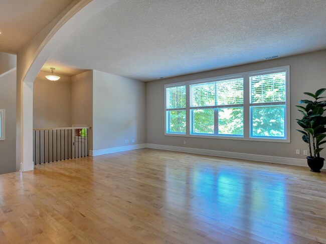 Foto del edificio - 4771 Auburn Ln