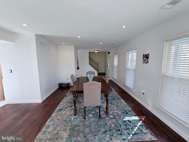 Foto del edificio - 6610 Cottontail Ct