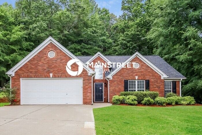 4 Bedroom Pet-Friendly Home in Hoschton, GA with Main Street Renewal - 4 Bedroom Pet-Friendly Home in Hoschton, GA with Main Street Renewal