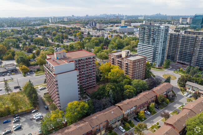 Aerial Photo - Wishing Well Manor