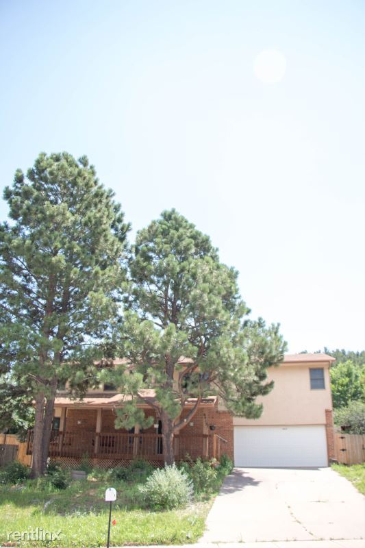 Building Photo - 4 br, 3.5 bath House - 6413 Galway Dr